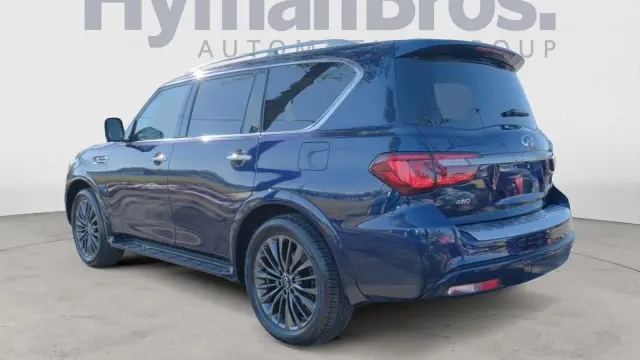 2023 INFINITI QX80 Premium Select