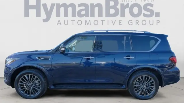 2023 INFINITI QX80 Premium Select