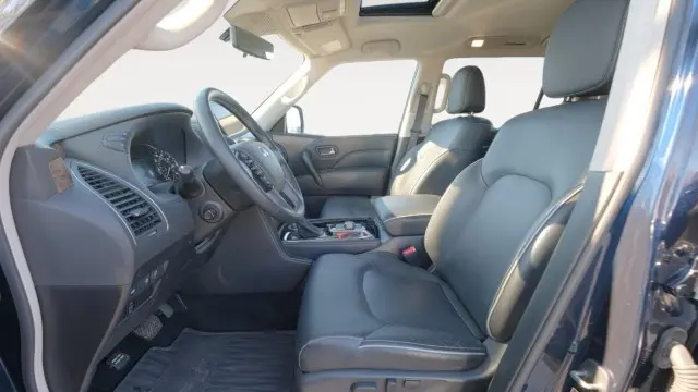 2023 INFINITI QX80 Premium Select