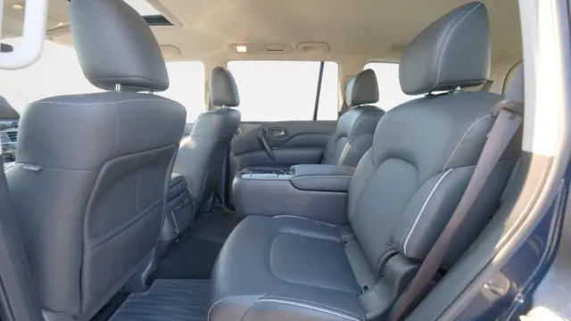 2023 INFINITI QX80 Premium Select