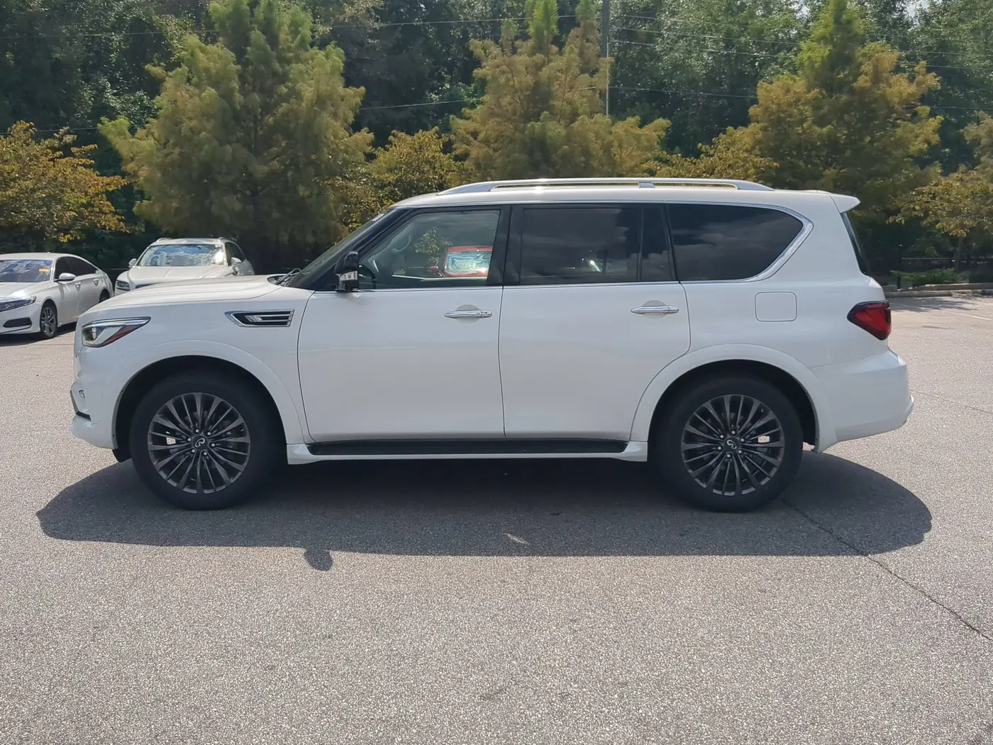 2022 INFINITI QX80 - $42,680