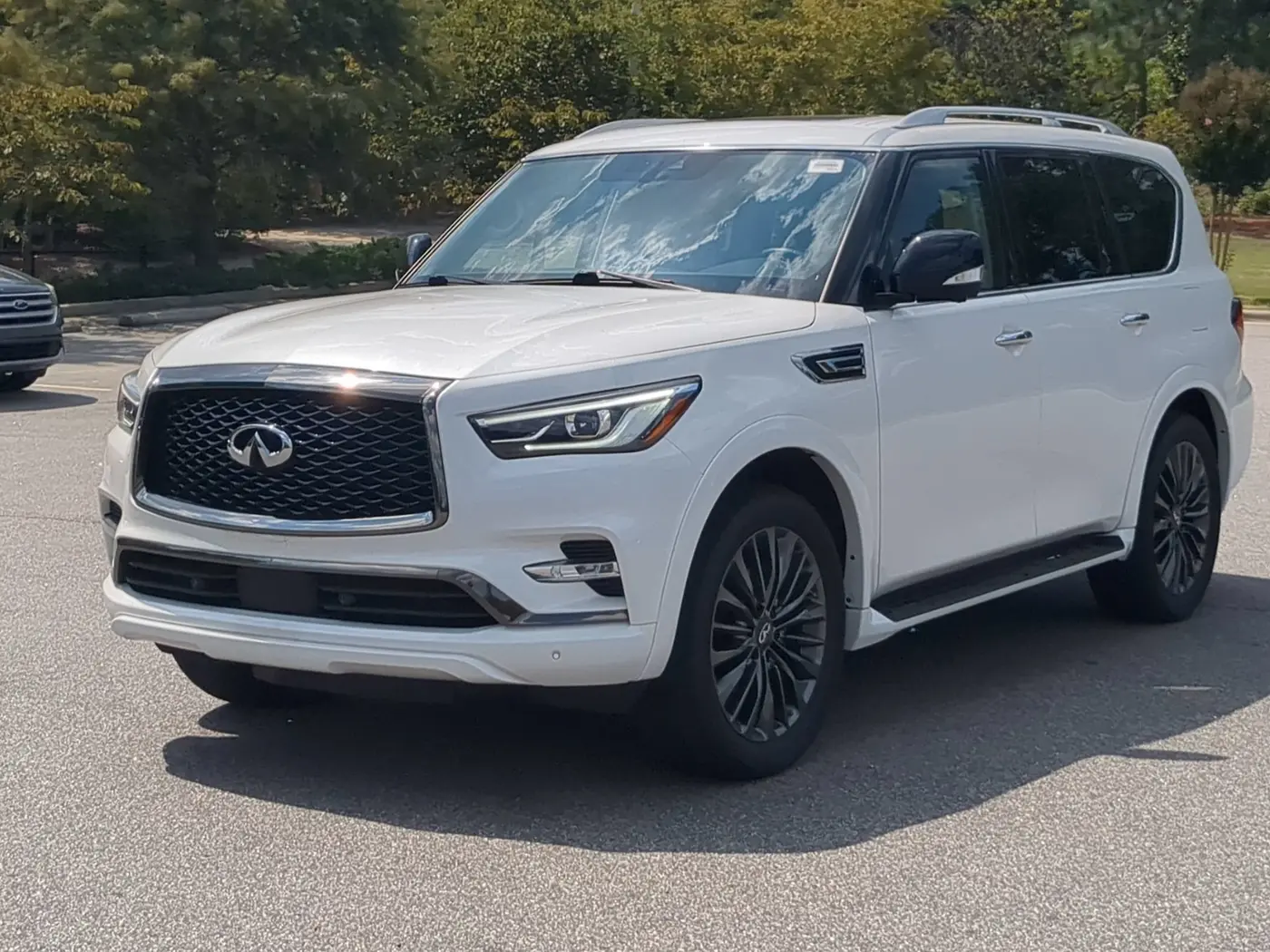 2022 INFINITI QX80 - $42,680