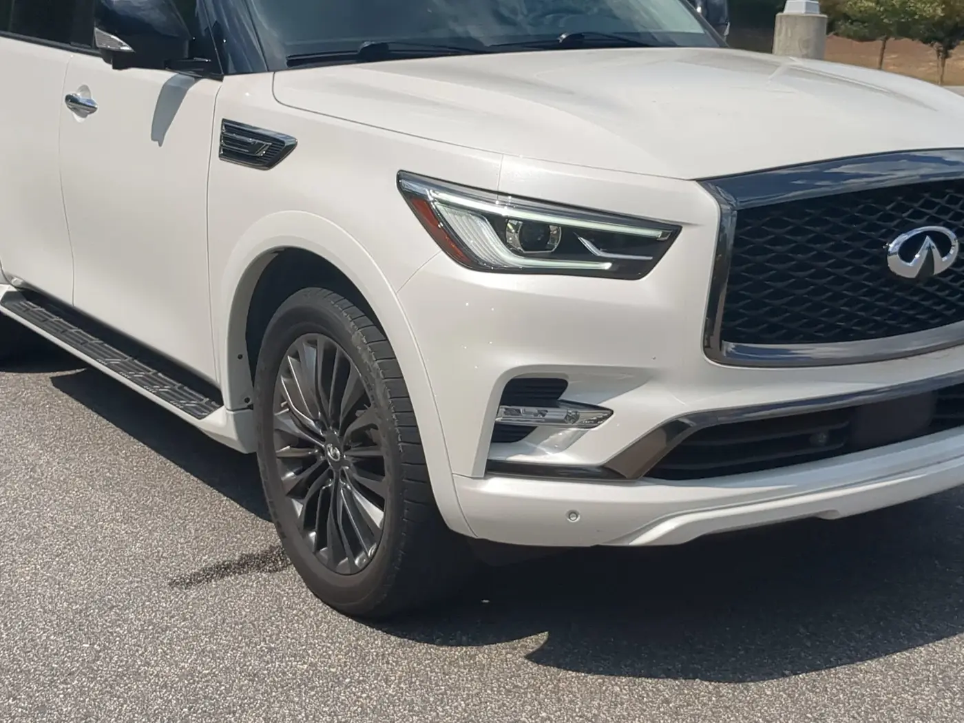 2022 INFINITI QX80 - $42,680