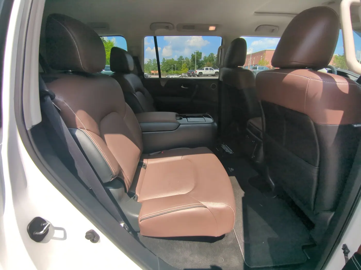 2022 INFINITI QX80 - $42,680