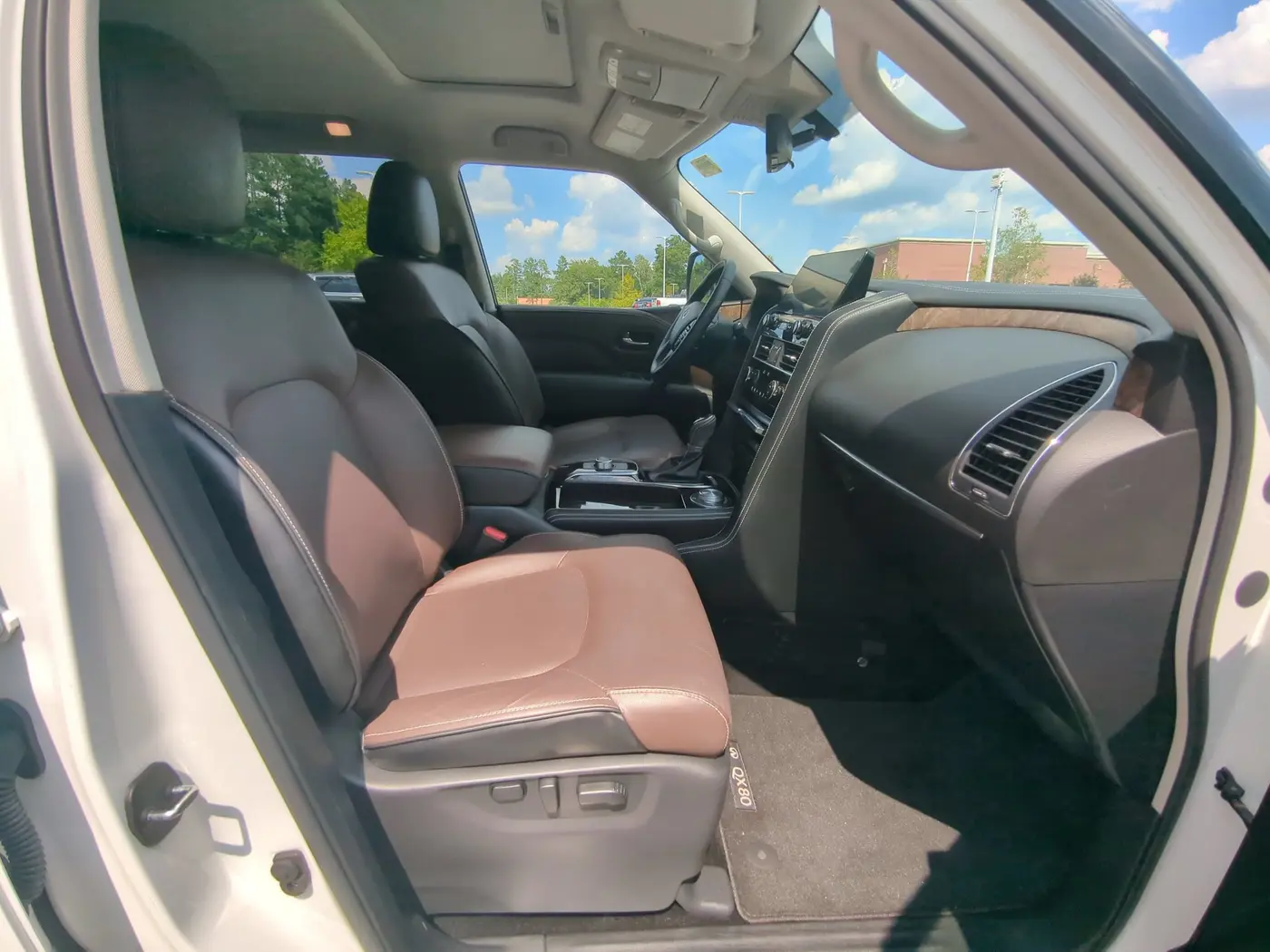 2022 INFINITI QX80 - $42,680