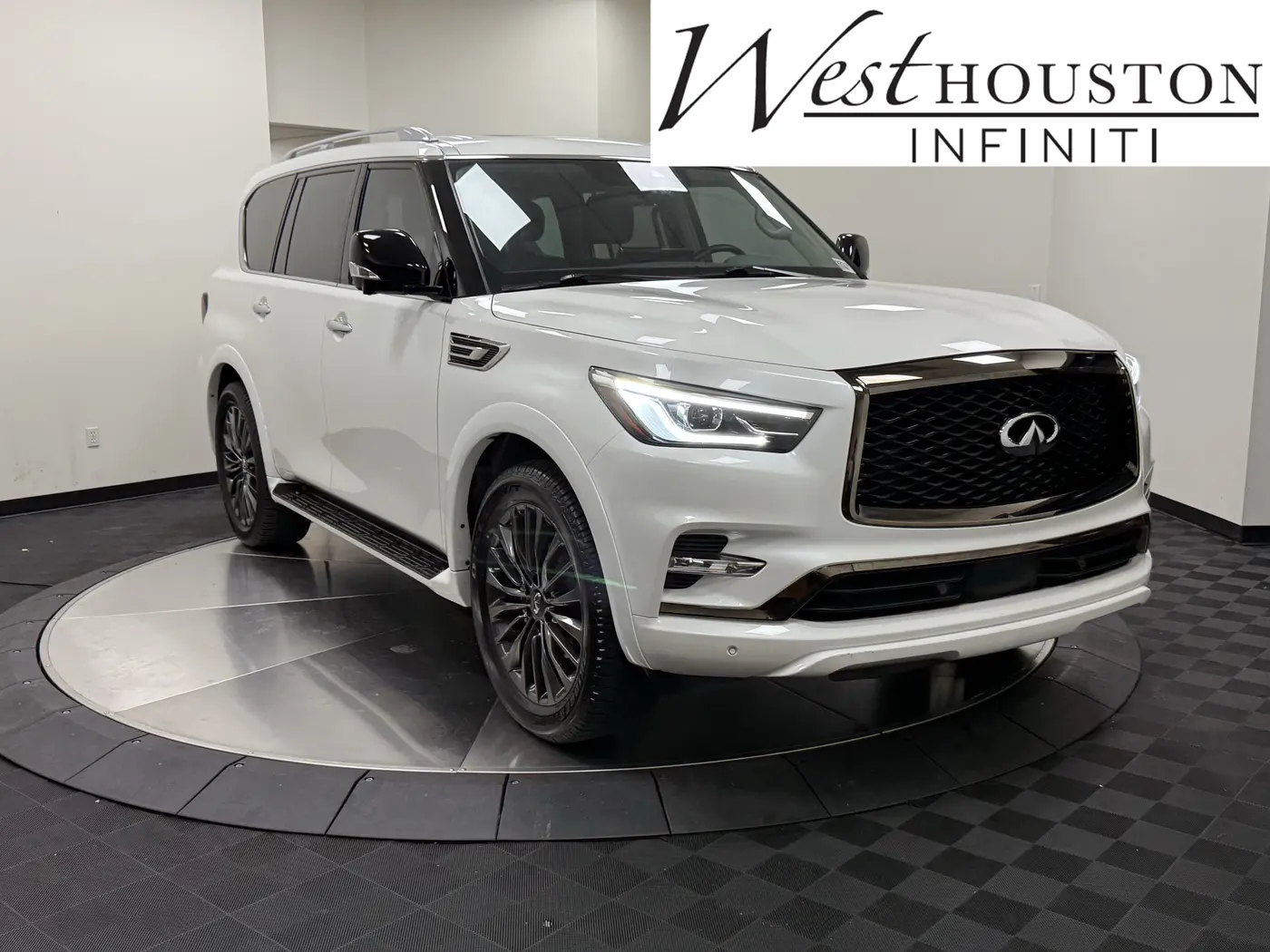 2023 INFINITI QX80