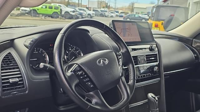 2024 INFINITI QX80 Luxe