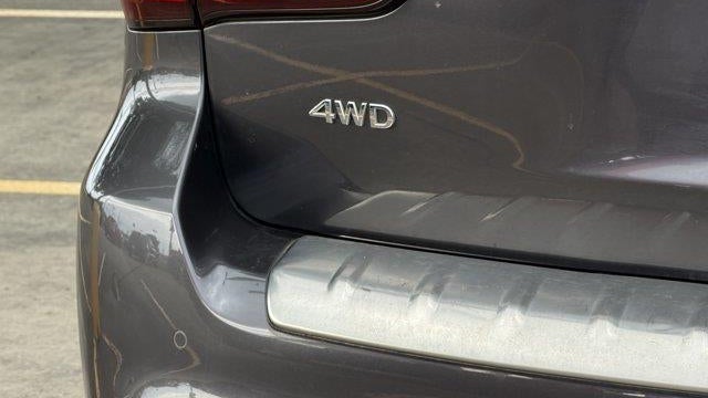 2024 INFINITI QX80 Luxe