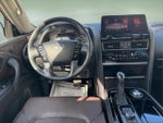 2022 QX80 Thumbnail 16