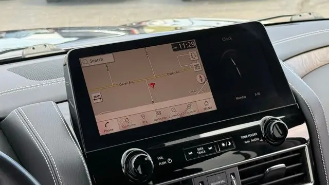 2022 INFINITI QX80 Luxe