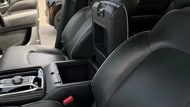2022 INFINITI QX80 Luxe