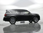 2022 QX80 Thumbnail 23
