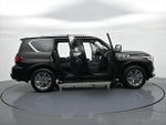 2022 QX80 Thumbnail 24
