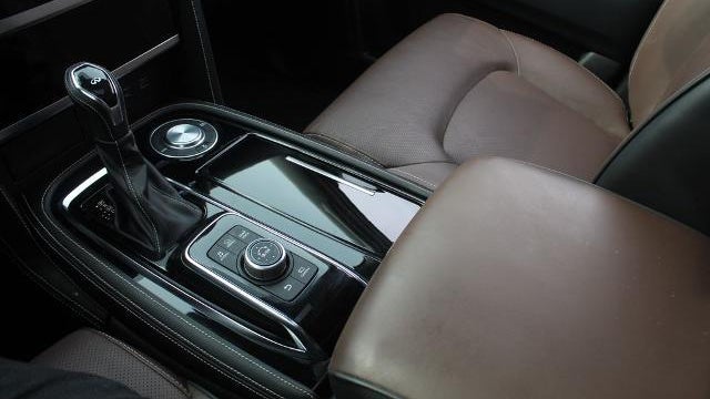 2022 INFINITI QX80 Luxe