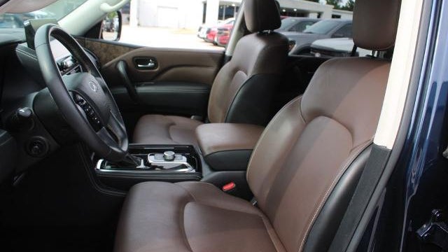 2022 INFINITI QX80 Luxe