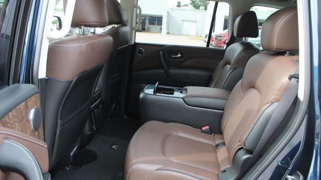 2022 INFINITI QX80 Luxe