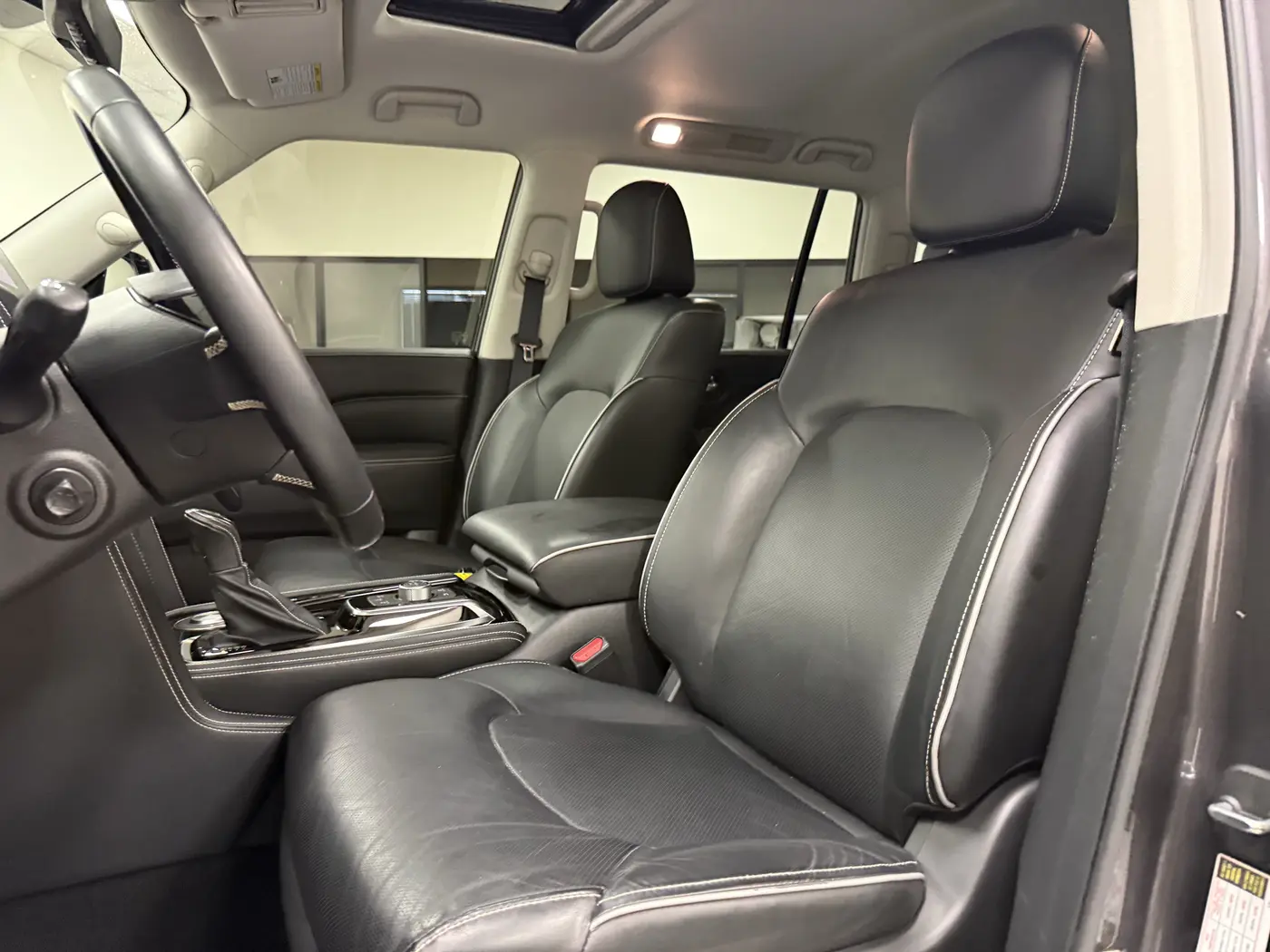 2022 INFINITI QX80 - $32,499