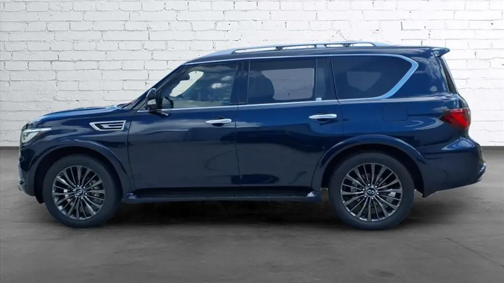 2021 INFINITI QX80 Premium Select