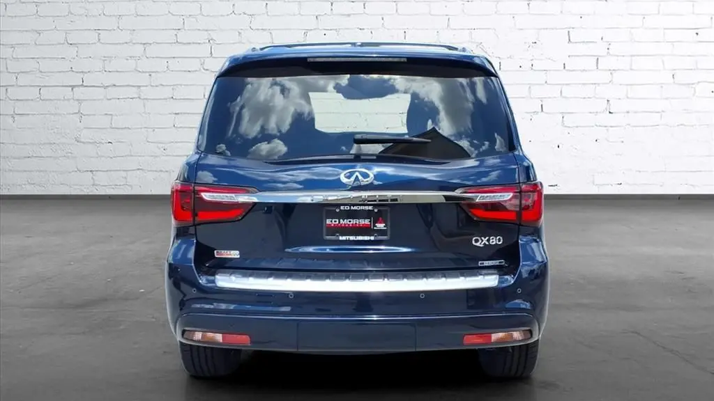 2021 INFINITI QX80 Premium Select