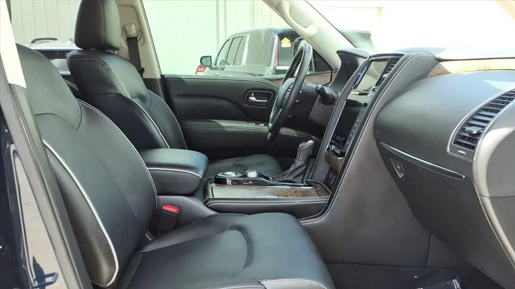 2021 INFINITI QX80 Premium Select