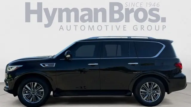 2022 INFINITI QX80 Luxe