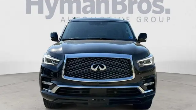 2022 INFINITI QX80 Luxe