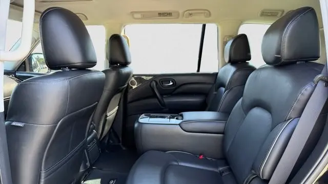 2022 INFINITI QX80 Luxe