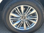 2023 QX80 Thumbnail 32