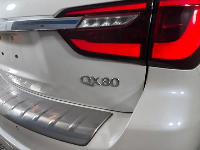 2021 INFINITI QX80 - $28,500