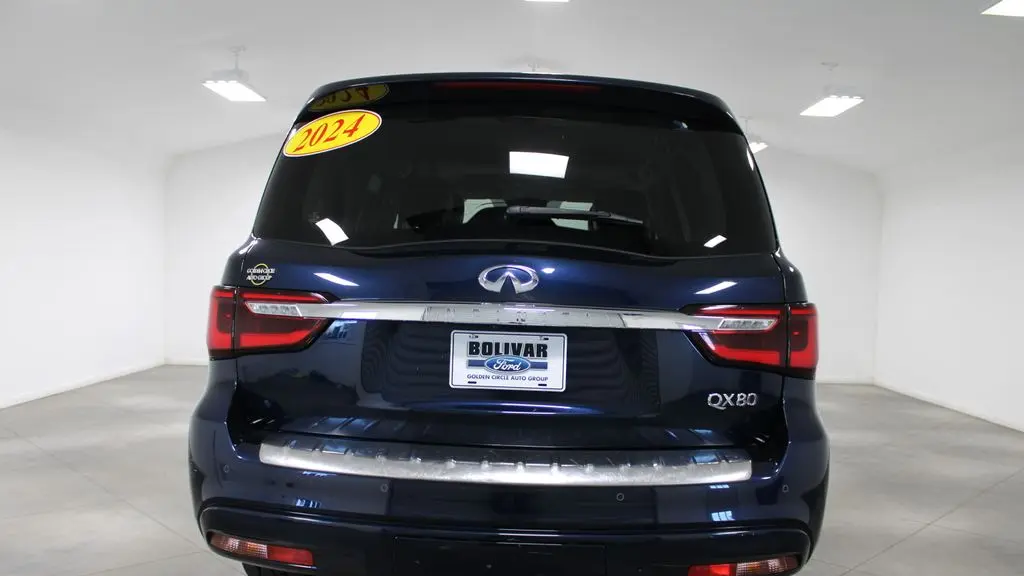 2024 INFINITI QX80 Luxe