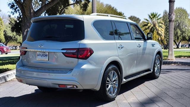 2021 INFINITI QX80 Luxe