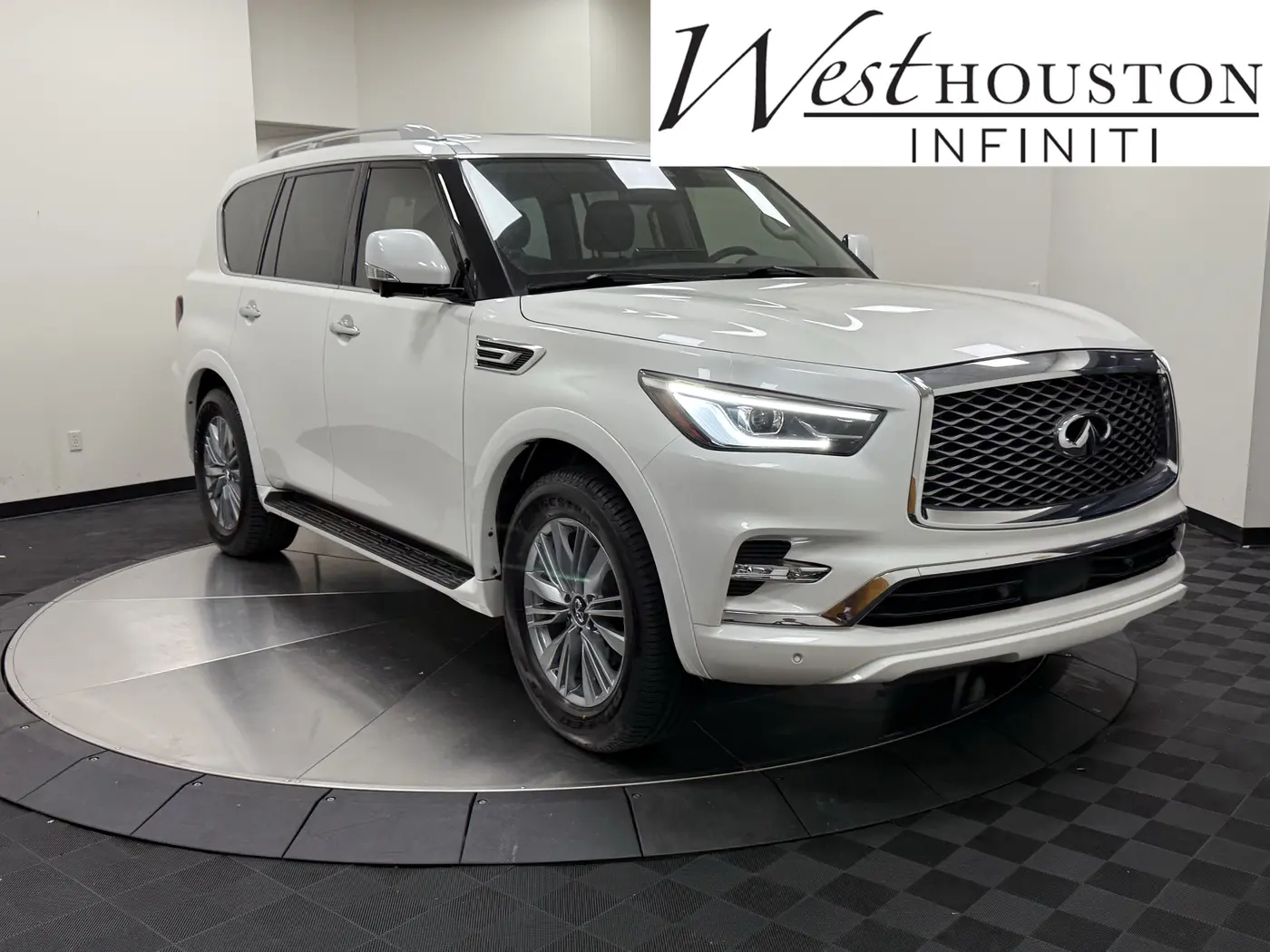 2023 INFINITI QX80