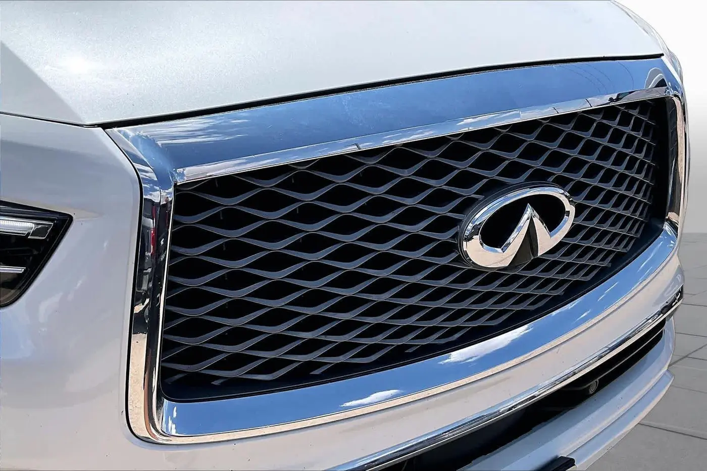2022 INFINITI QX80 - $41,938