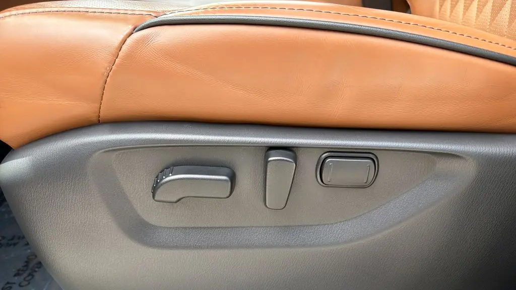2023 INFINITI QX80 Sensory