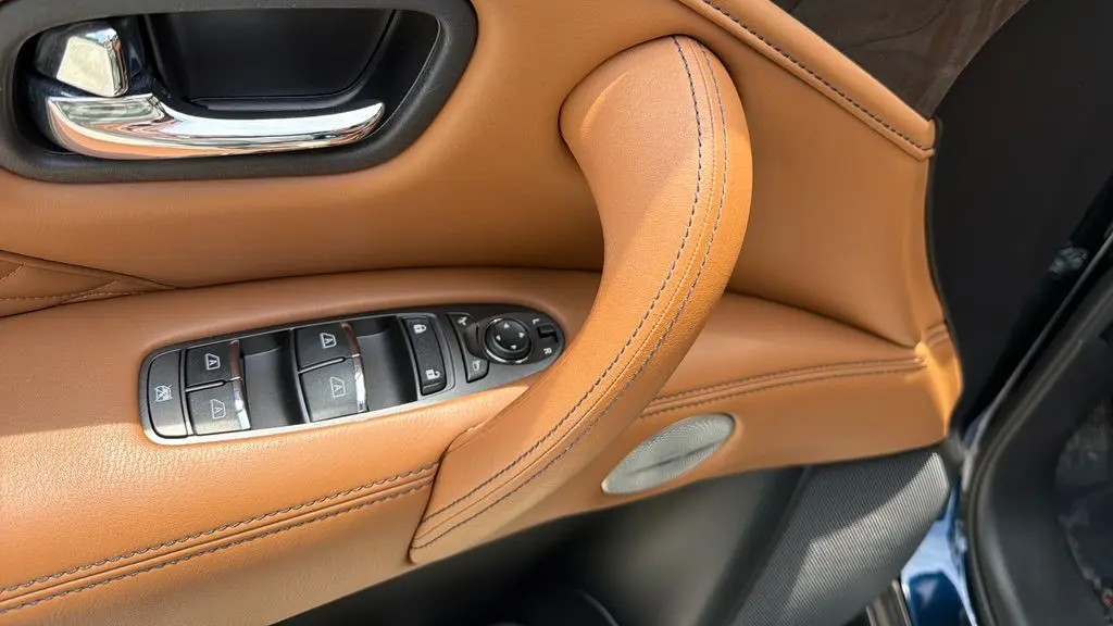 2023 INFINITI QX80 Sensory