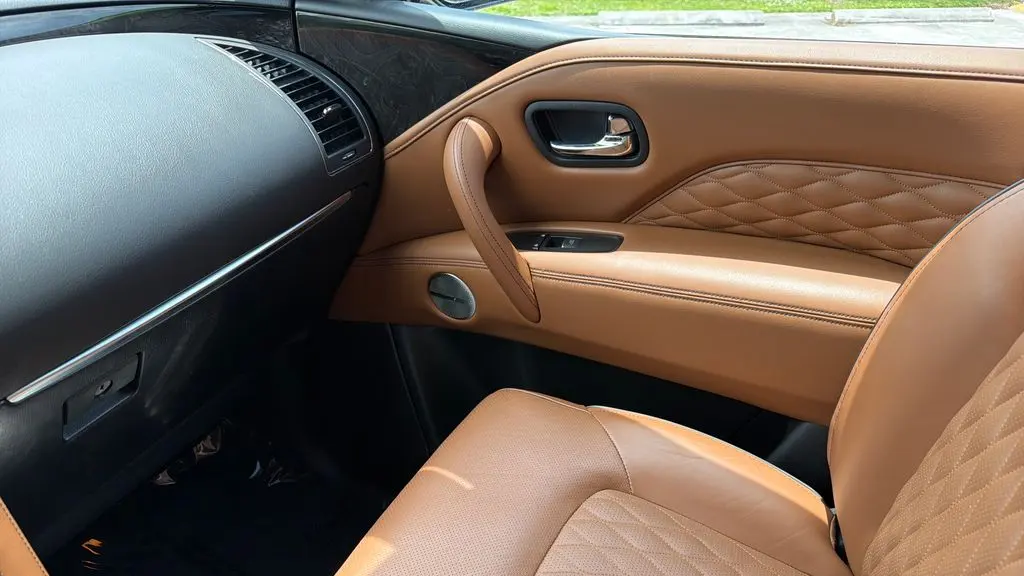 2023 INFINITI QX80 Sensory