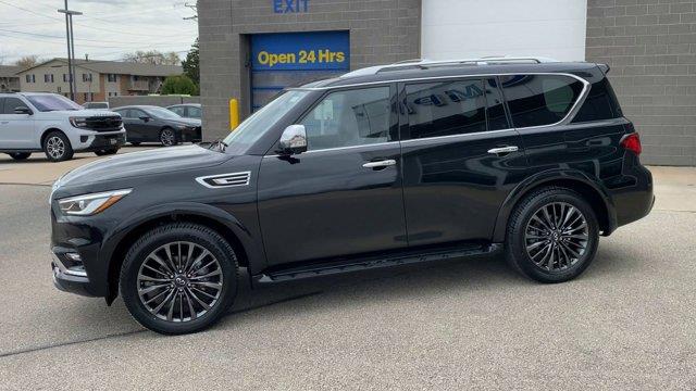 2023 INFINITI QX80 Sensory