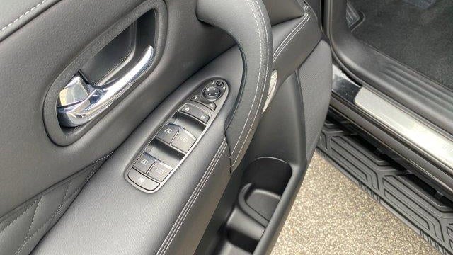 2023 INFINITI QX80 Sensory