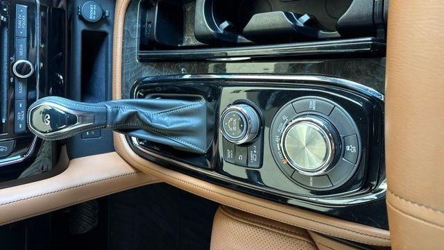 2021 INFINITI QX80 Sensory
