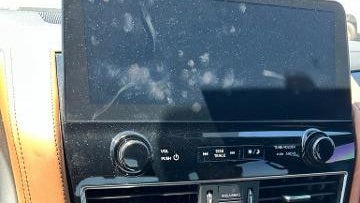 2024 INFINITI QX80 Sensory