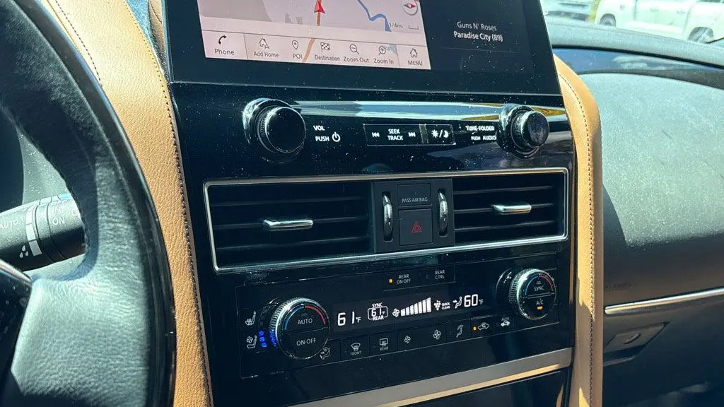 2024 INFINITI QX80 Sensory