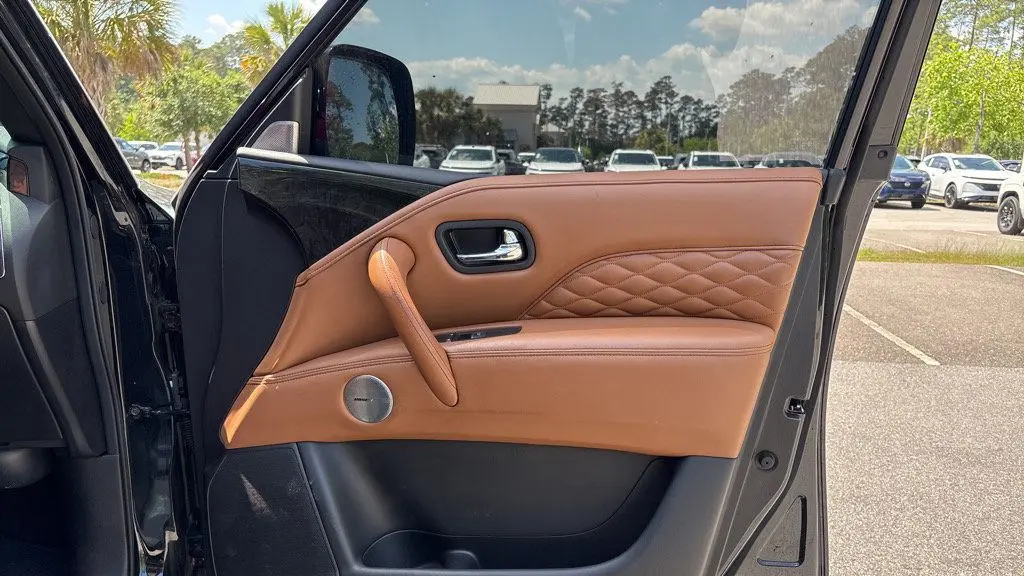 2024 INFINITI QX80 Sensory