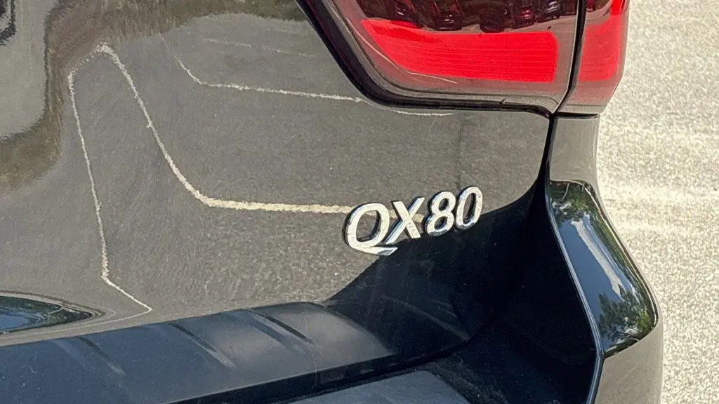 2024 INFINITI QX80 Sensory