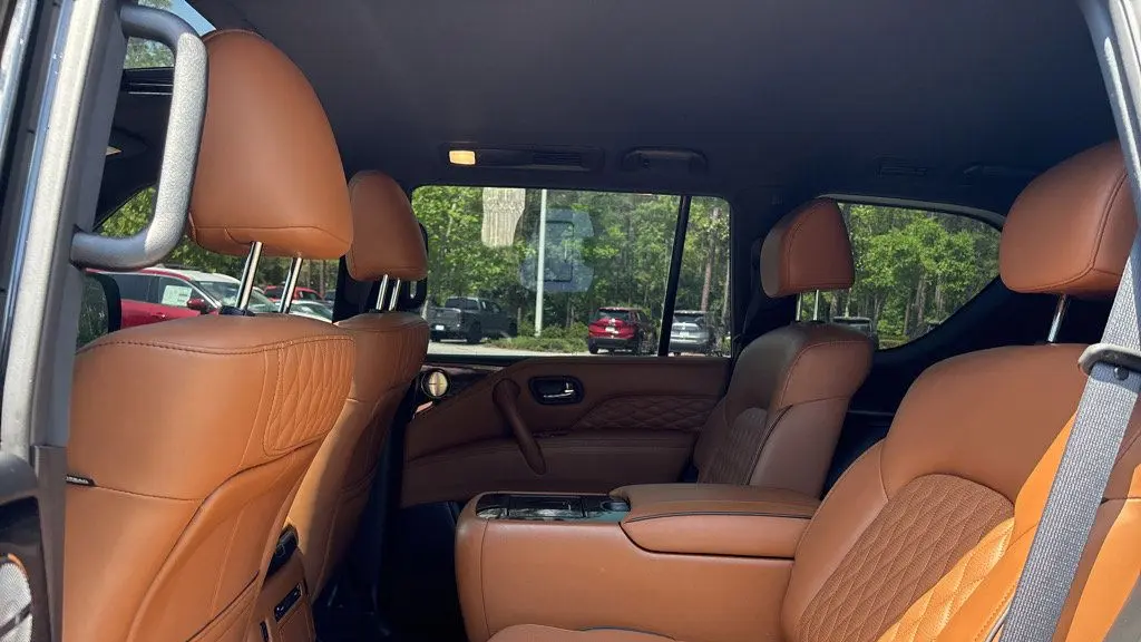 2024 INFINITI QX80 Sensory