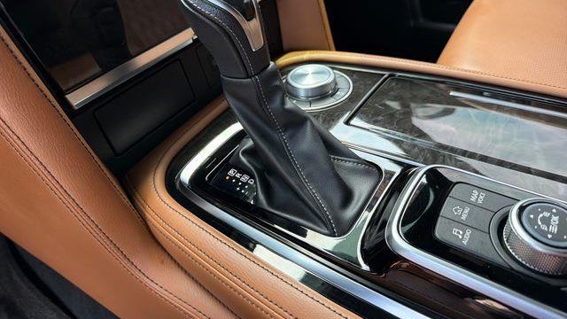 2024 INFINITI QX80 Sensory