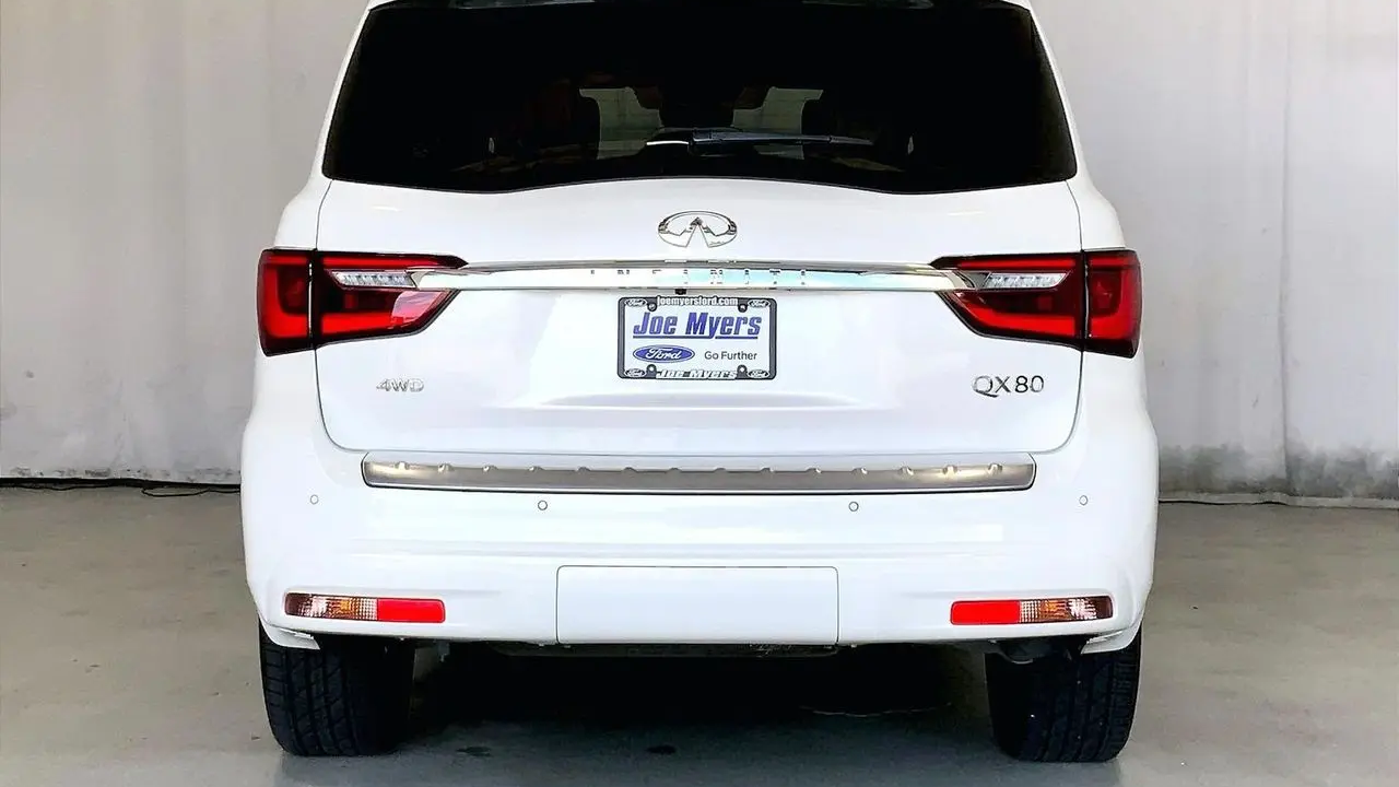 2023 INFINITI QX80 Sensory