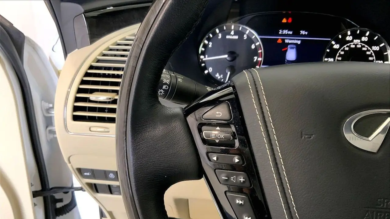 2023 INFINITI QX80 Sensory