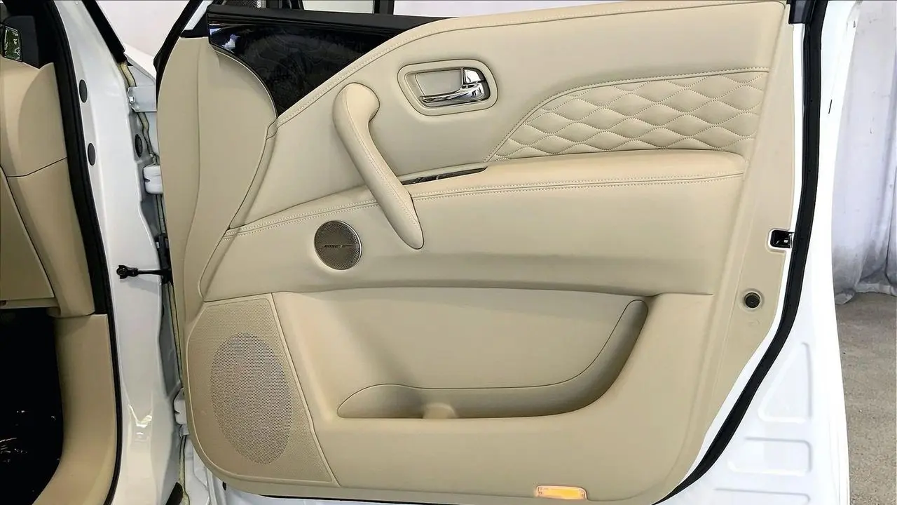 2023 INFINITI QX80 Sensory