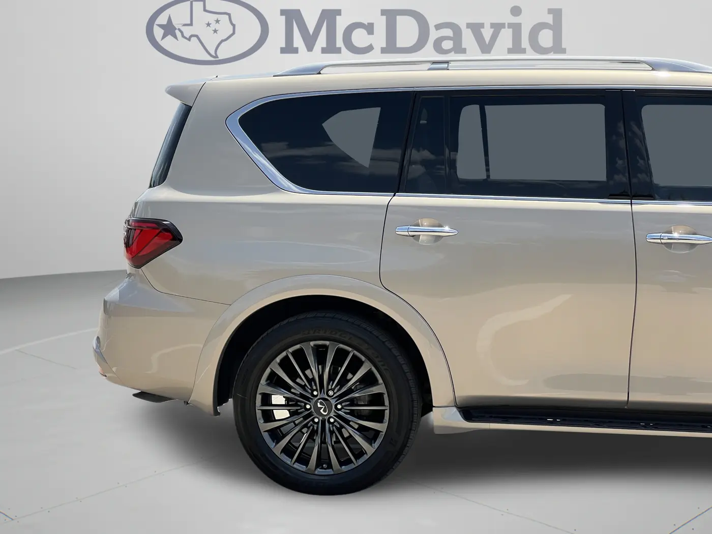 2022 INFINITI QX80 - $34,999