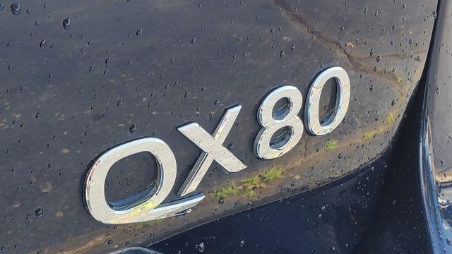 2017 INFINITI QX80 Base